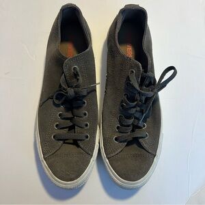 Converse All Stars Suede Low Tops